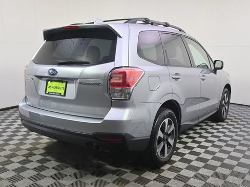 Used 2018 Subaru Forester 2.5i Premium AWD/4WD image 6