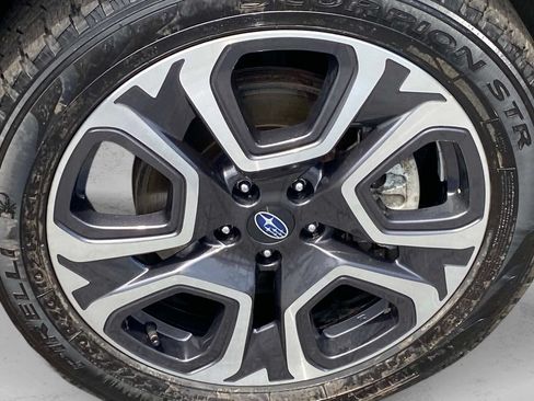 Used 2023 Subaru Ascent Limited w/ Technology Package AWD/4WD image 33