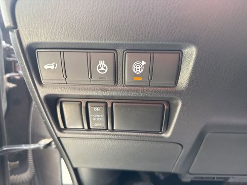 Used 2023 INFINITI QX80 Premium Select w/ All-Season Package AWD/4WD image 14