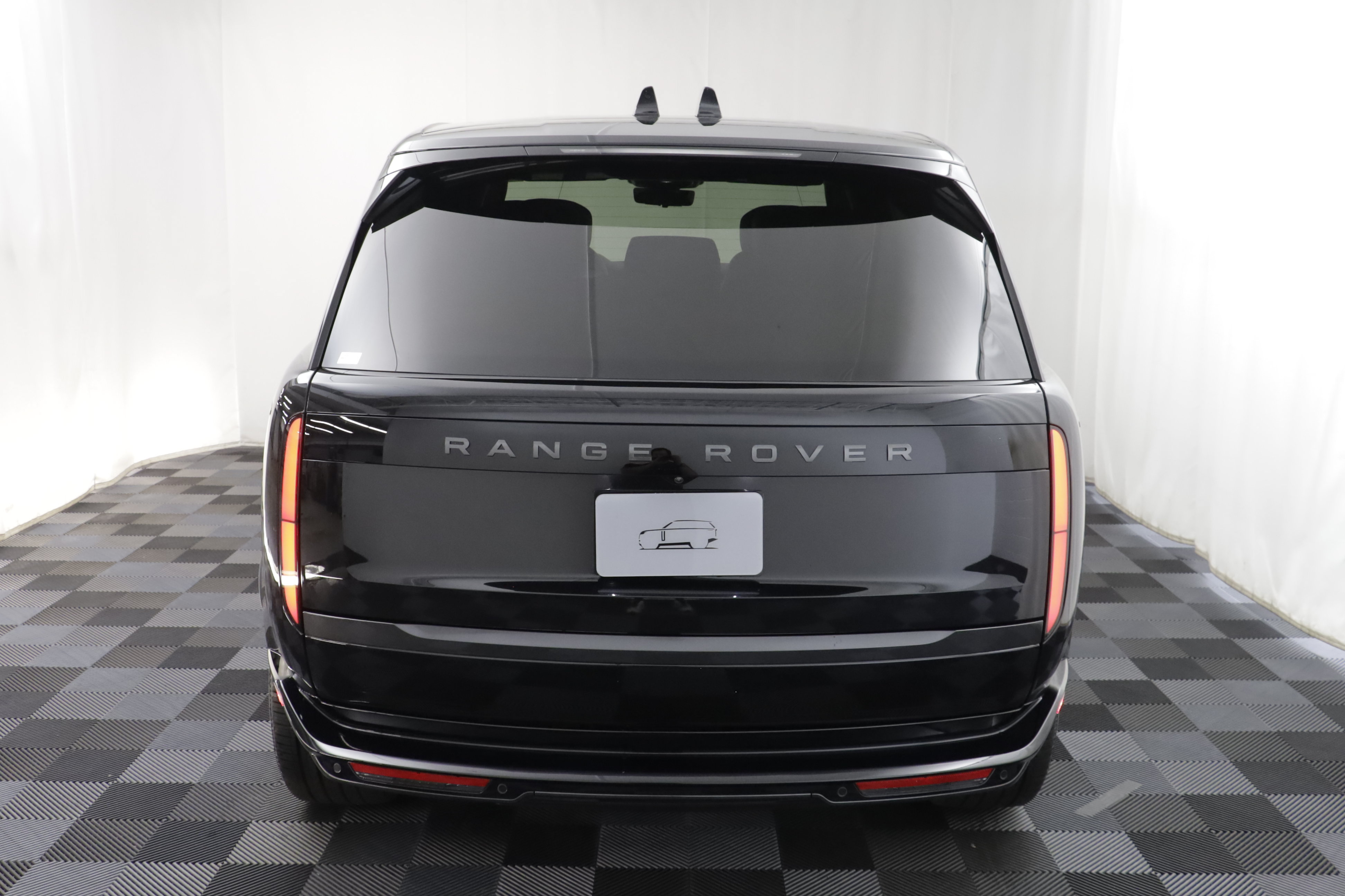 New 2027 Land Rover Range Rover Long Wheelbase Autobiography AWD/4WD image 22