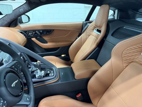Used 2024 Jaguar F-TYPE R image 14
