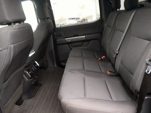 Used 2022 Ford F150 XLT w/ Equipment Group 302A High image 16