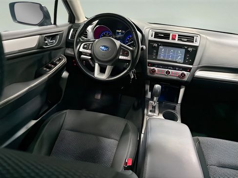 Used 2016 Subaru Outback 2.5i Premium AWD/4WD image 30