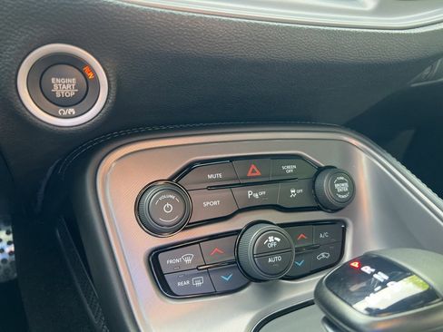 Used 2023 Dodge Challenger R/T image 22