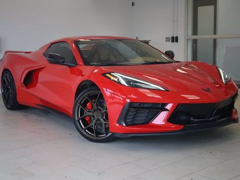 Used 2020 Chevrolet Corvette Stingray Premium Conv w/ 3LT Preferred Equipment Group RWD image 9