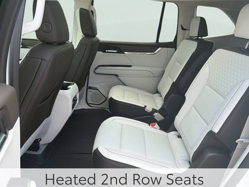 Used 2025 GMC Acadia Denali FWD image 6