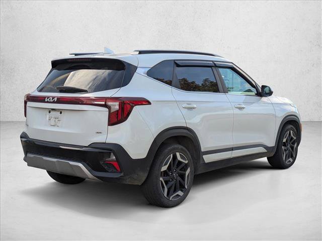 Used 2024 Kia Seltos SX w/ SX Sunroof Package AWD/4WD image 5