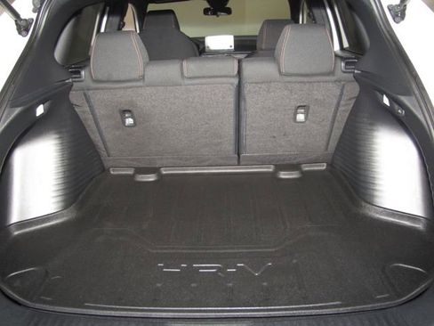 Certified 2024 Honda HR-V Sport image 15