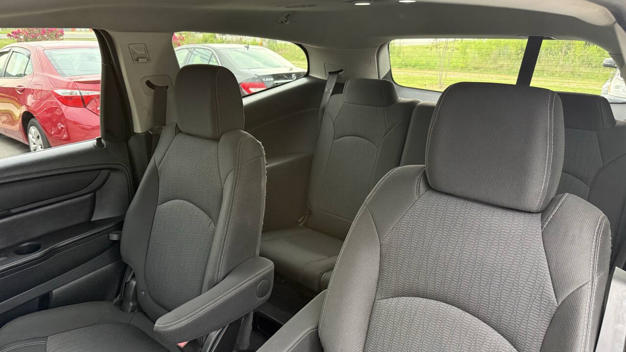Used 2016 Chevrolet Traverse LT AWD/4WD image 14