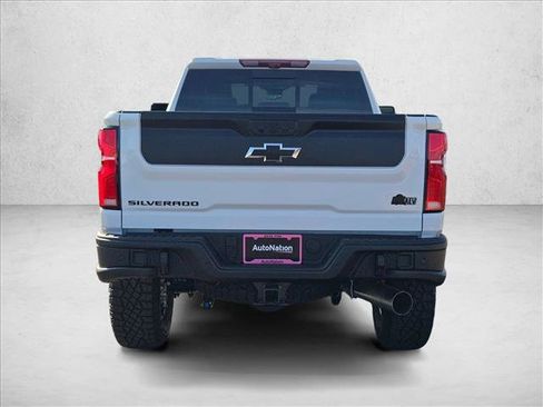 New 2026 Chevrolet Silverado 2500 ZR2 w/ ZR2 Bison Edition image 8