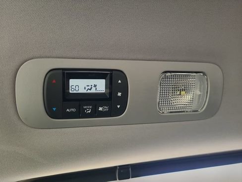 Used 2019 Honda Odyssey EX image 29