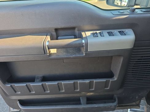 Used 2016 Ford F250 Lariat w/ Lariat Ultimate Package AWD/4WD image 16