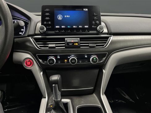 Used 2019 Honda Accord LX image 7
