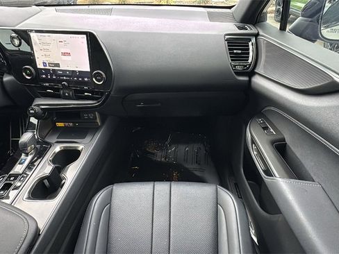 Used 2024 Lexus NX 350 F Sport image 42