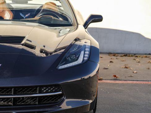 Used 2014 Chevrolet Corvette Stingray Convertible w/ 3LT Preferred Equipment Group image 39