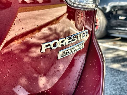 Used 2021 Subaru Forester Touring AWD/4WD image 15