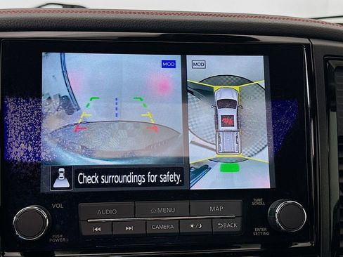 Used 2021 Nissan Titan PRO-4X w/ Pro-4x Convenience Package image 14