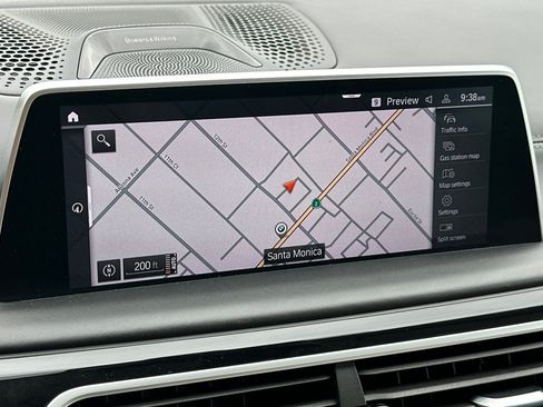 Used 2022 BMW ALPINA B7 xDrive w/ Luxury Rear Seating Package AWD/4WD image 17