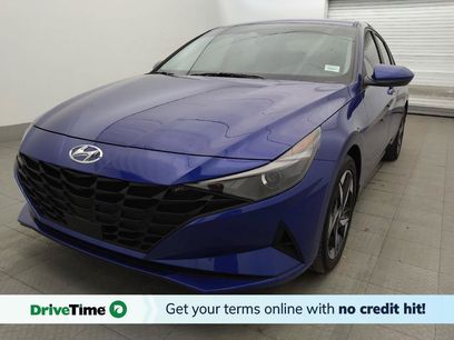 Used 2023 Hyundai Elantra SEL w/ Convenience Package
