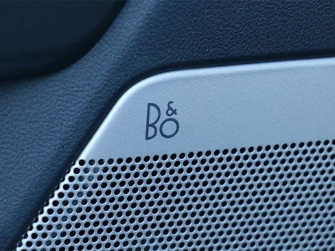 New 2026 Ford F250 Lariat w/ Black Appearance Package image 19