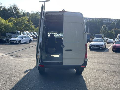 New 2025 Mercedes-Benz Sprinter 2500 image 12