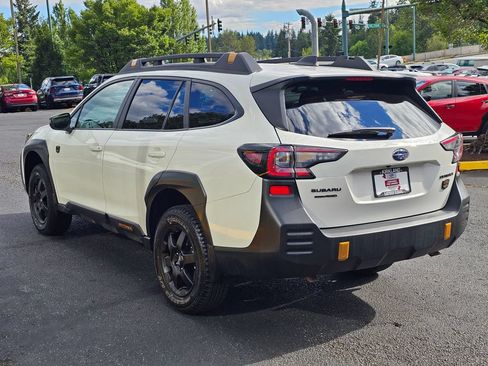 Certified 2025 Subaru Outback Wilderness AWD/4WD image 5