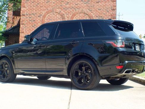 Used 2018 Land Rover Range Rover Sport HSE image 7