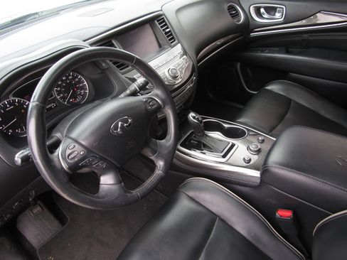 Used 2019 INFINITI QX60 Luxe image 16