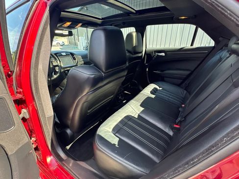 Used 2014 Chrysler 300 S w/ Luxury Group AWD/4WD image 19