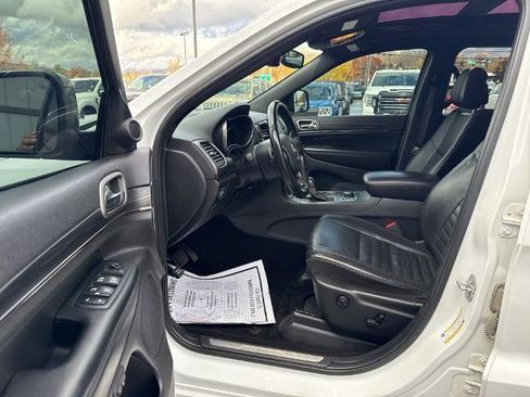 Used 2019 Jeep Grand Cherokee Limited X image 9