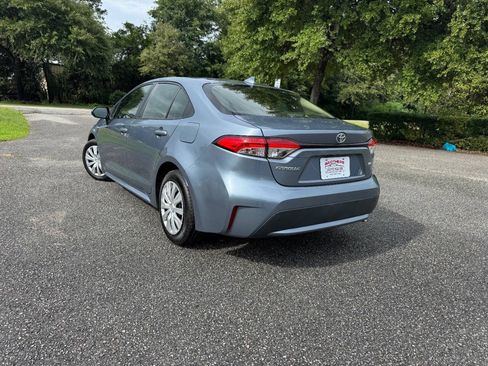 Used 2020 Toyota Corolla LE FWD image 32