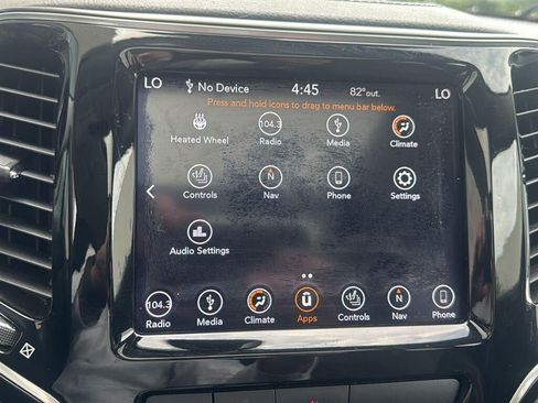 Used 2019 Jeep Cherokee Limited AWD/4WD image 27