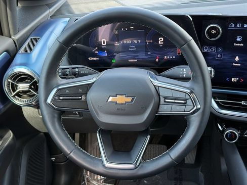 Used 2024 Chevrolet Equinox EV LT FWD image 22