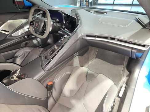 Used 2022 Chevrolet Corvette Stingray Preferred Cpe w/ Z51 Performance Package image 24