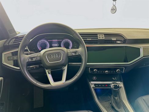 Used 2021 Audi Q3 2.0T Premium Plus w/ Premium Plus Package image 24