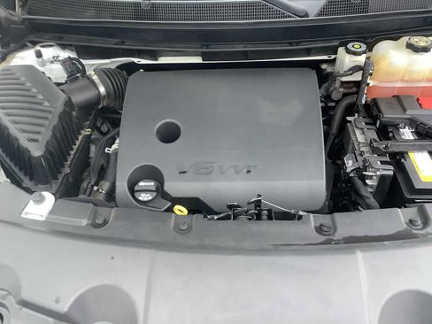 Used 2022 Chevrolet Traverse LS w/ Midnight/Sport Edition image 8