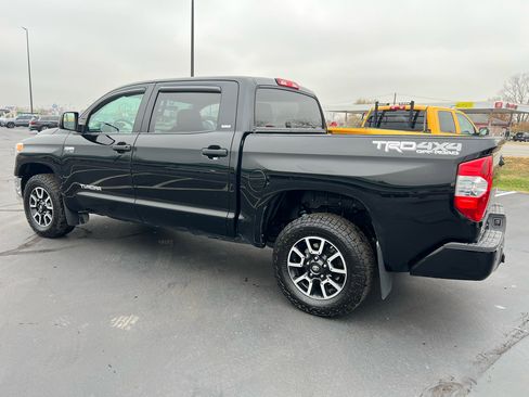 Used 2016 Toyota Tundra SR5 image 4