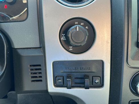 Used 2014 Ford F150 XLT w/ Equipment Group 302A Luxury AWD/4WD image 20
