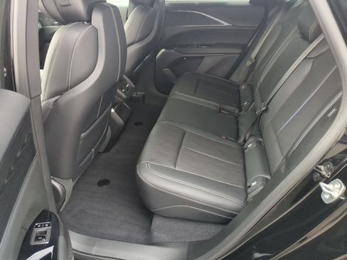 Certified 2024 Cadillac Lyriq Sport AWD/4WD image 24