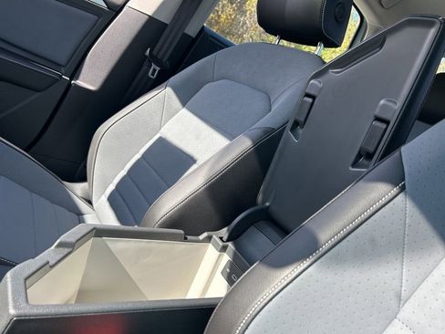 New 2026 Volkswagen Jetta SE FWD image 39