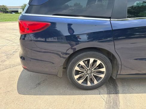 Used 2024 Honda Odyssey EX-L image 6
