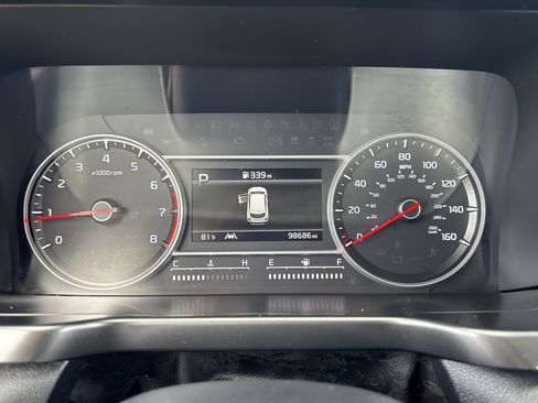 Used 2021 Kia Sorento LX FWD image 28