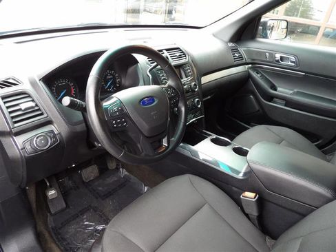 Used 2016 Ford Explorer 4WD Police Interceptor w/ Interior Upgrade Package image 11