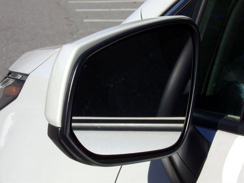 Used 2024 Toyota Sienna XLE image 18