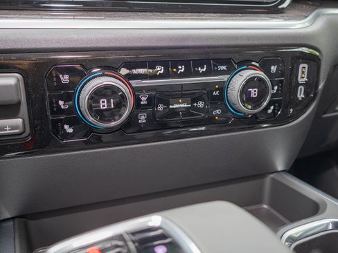 New 2026 Chevrolet Silverado 1500 LTZ AWD/4WD image 18