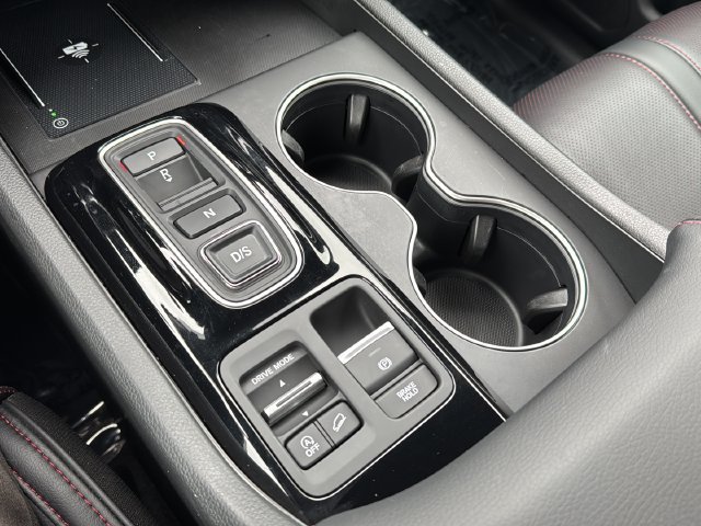 Certified 2026 Honda Pilot Black Edition image 41