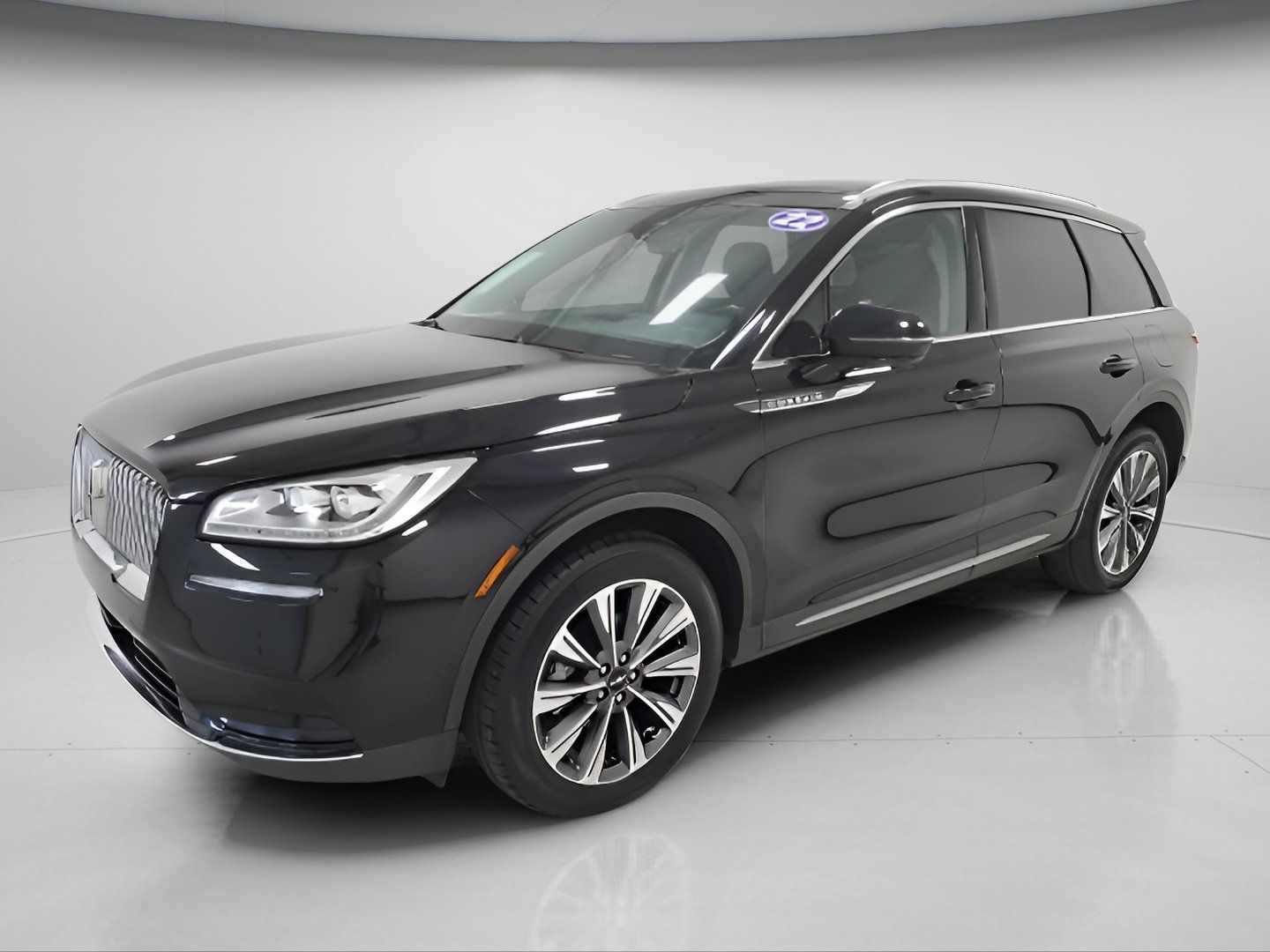 Used 2022 Lincoln Corsair Reserve w/ Equipment Group 201A AWD/4WD image 3