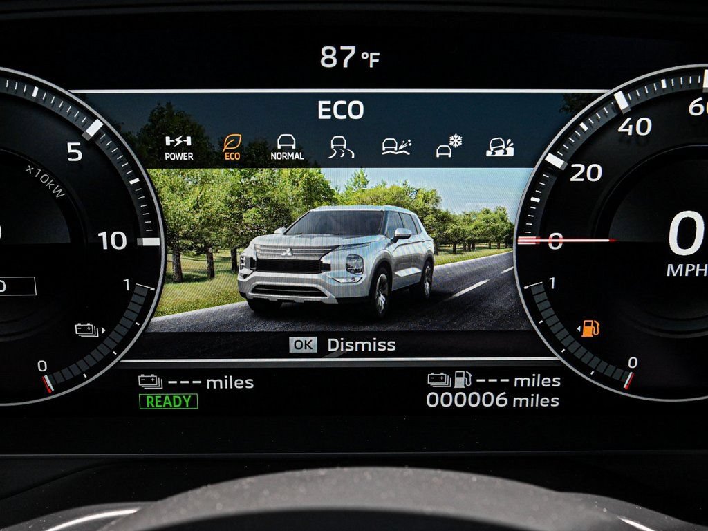 Used 2024 Mitsubishi Outlander SE AWD/4WD image 22