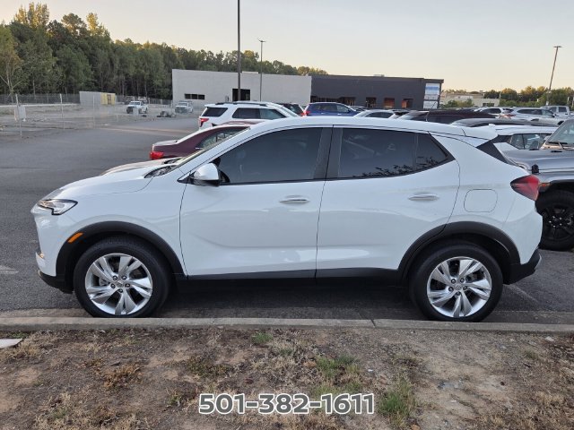 Used 2024 Buick Encore GX Preferred FWD image 2