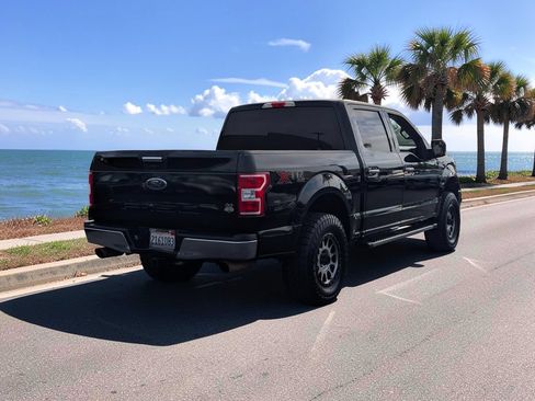 Used 2018 Ford F150 XLT w/ Equipment Group 301A Mid AWD/4WD image 5